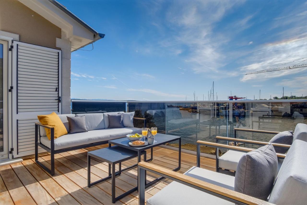 Lucica 360 Sea View Suite Нерезине Екстер'єр фото