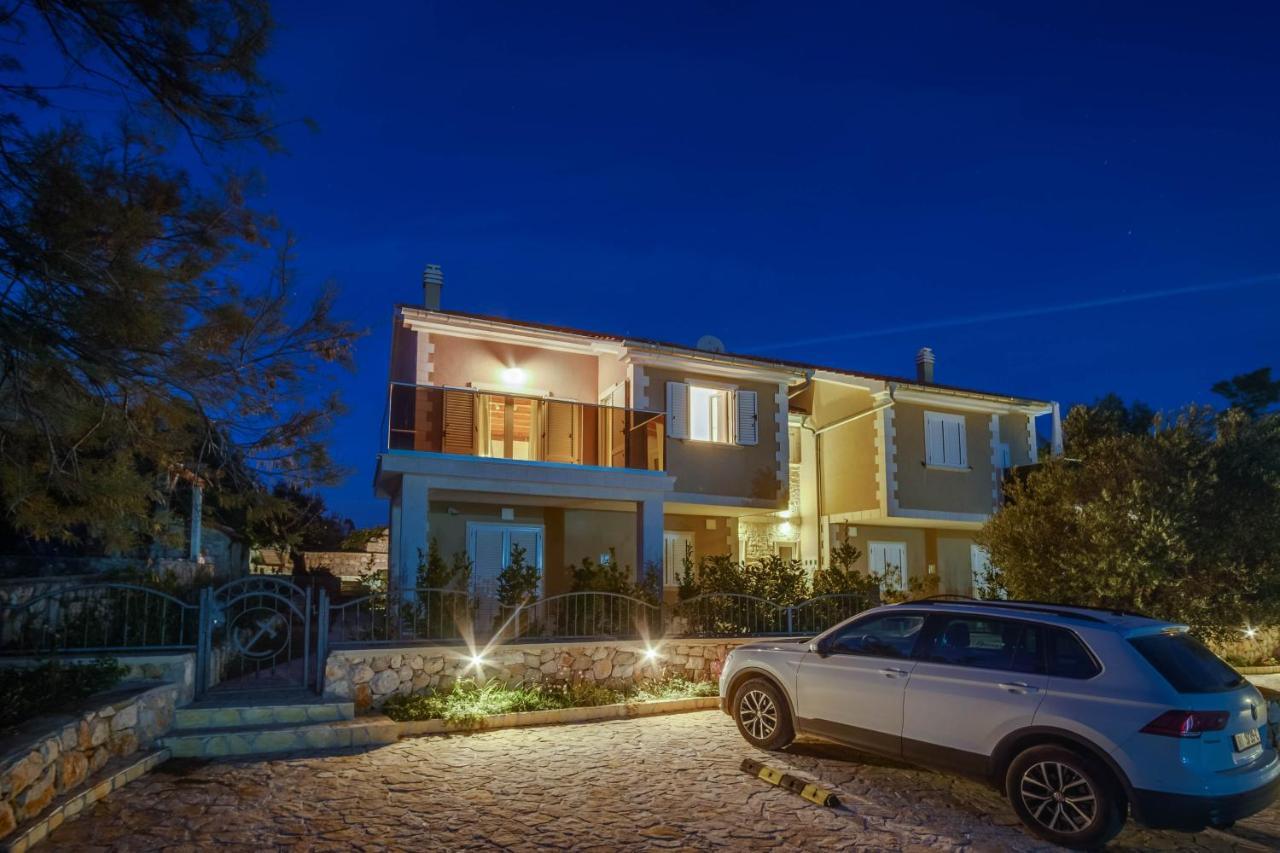 Lucica 360 Sea View Suite Нерезине Екстер'єр фото